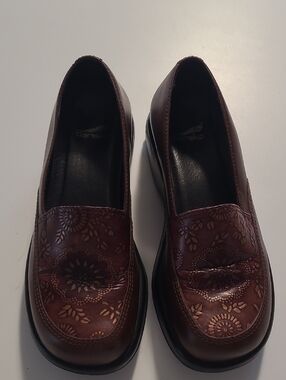 Dansko Brown Floral-Embossed Leather Slip-Ons Size 37